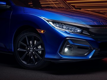Honda Civic Sport Line &ndash; Co łączy go z Type R-em?